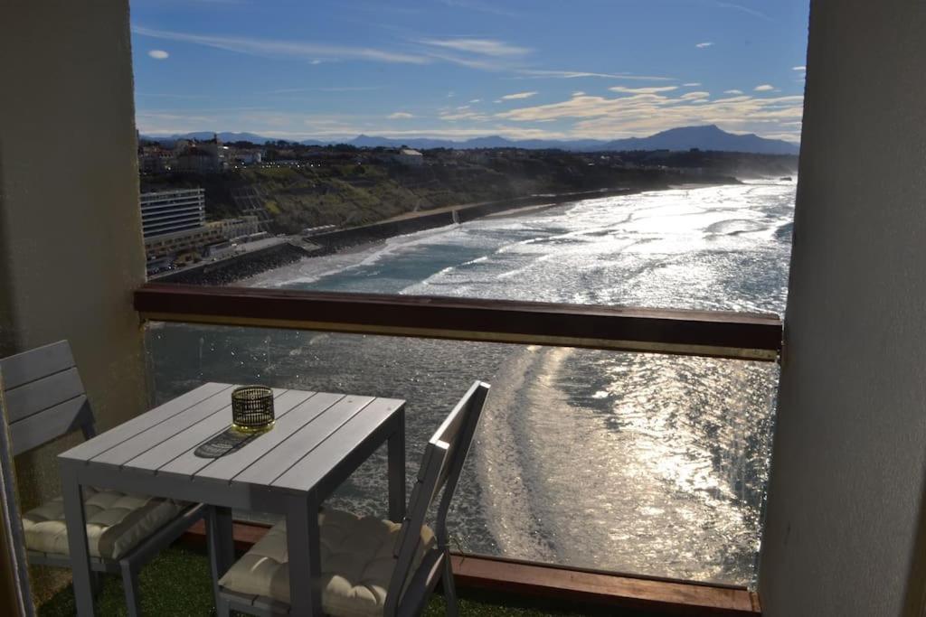 Vue Exceptionnelle Sur L'ocean 2/4 Pers Biarritz